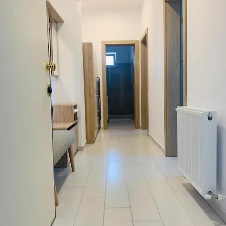 Apartment Lavish Summerland